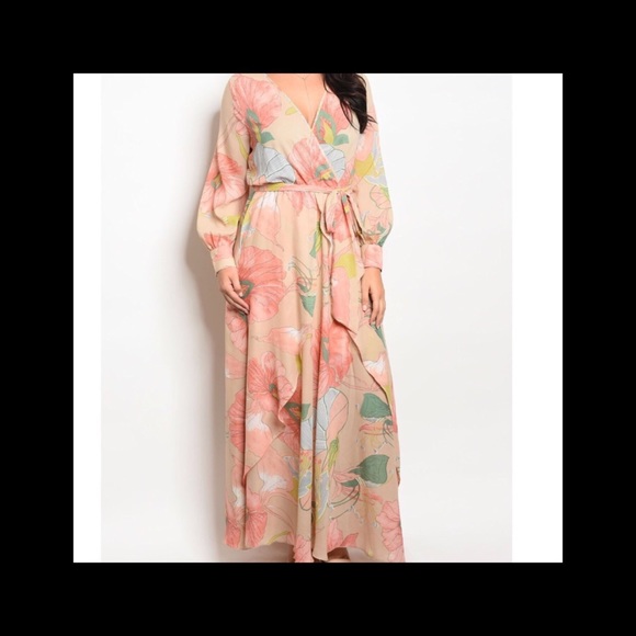 🎉Host Pick🎉Plus Floaty Floral Maxi - Picture 2 of 4